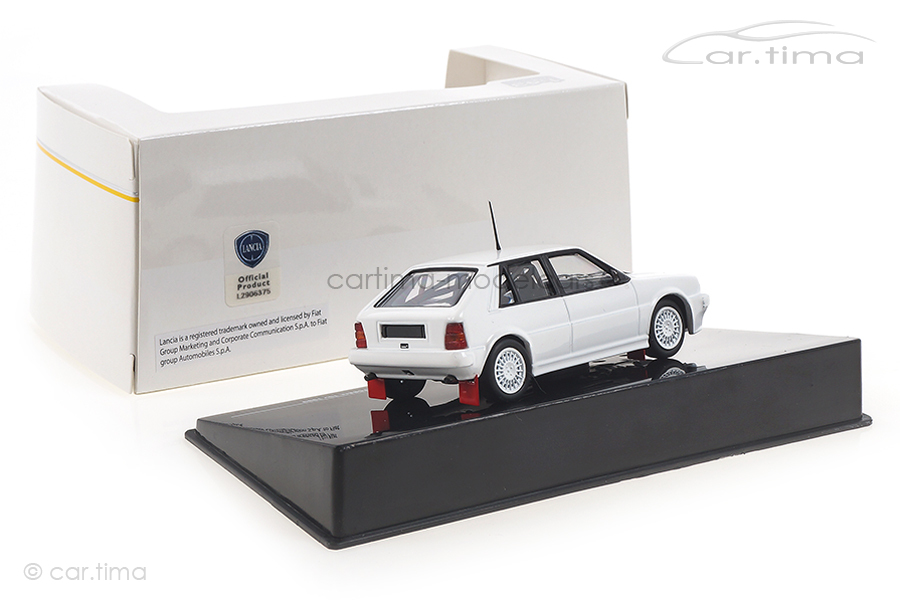Lancia Delta HF Integrale 16V weiß IXO 1:43 MDCS026