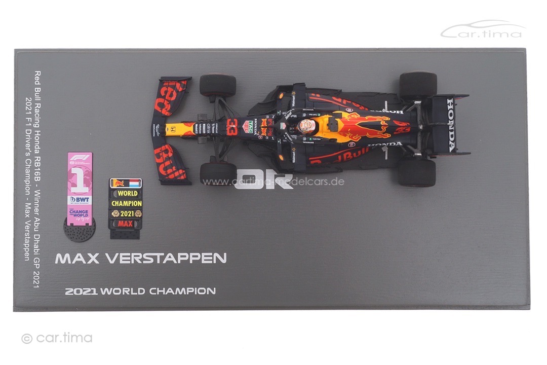 Red Bull Racing RB16B Winner GP Abu Dhabi 2021 Max Verstappen/pit board/No.1 board Spark 1:43 S7861