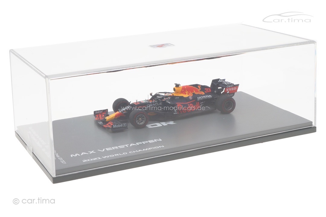 Red Bull Racing RB16B Winner GP Abu Dhabi 2021 Max Verstappen/pit board/No.1 board Spark 1:43 S7861