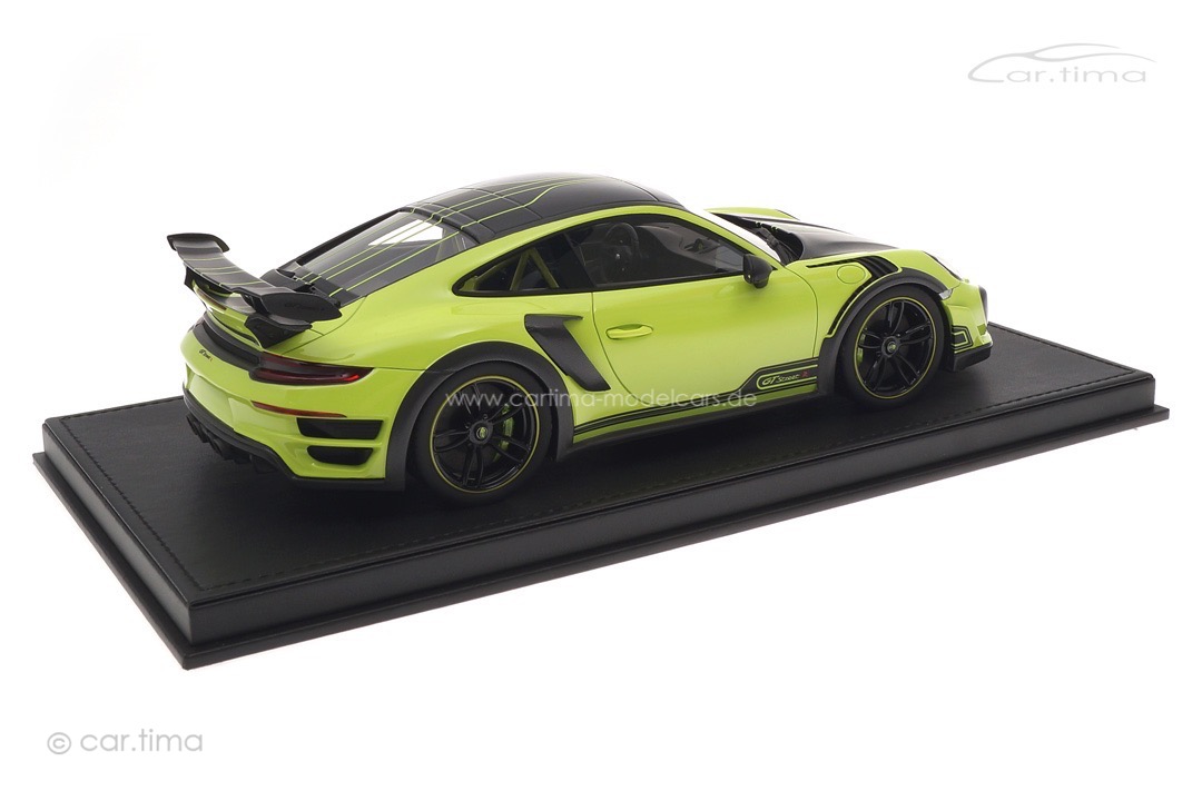 TECHART GTstreet R Daphnegrün 1 of 200 TECHART Collection 1:18 091.992.118.001