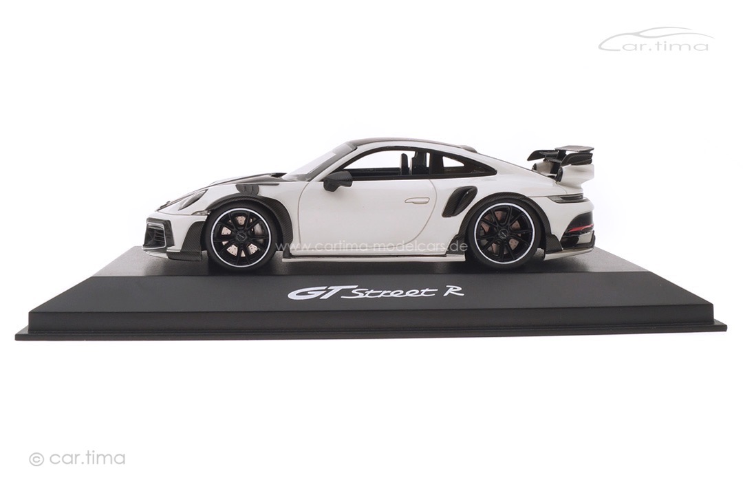 TECHART GTstreet R (Basis 992 Turbo) Weiß TECHART Collection 1:43 092.992.143.002
