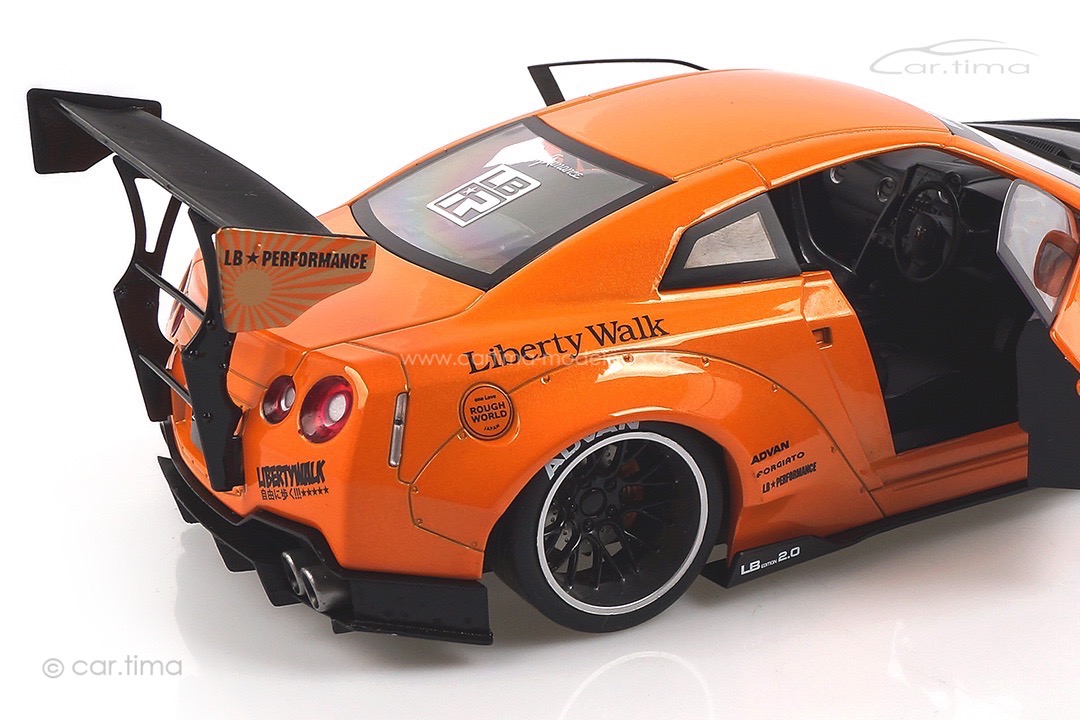 Nissan GTR R35 GTR LB Works orange Solido 1:18 S1805803