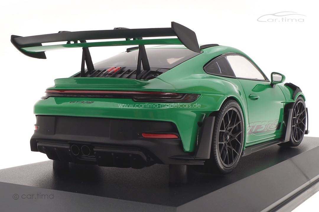 Porsche 911 (992) GT3 RS Pythongrün/Rad schwarz Minichamps 1:18 153062236