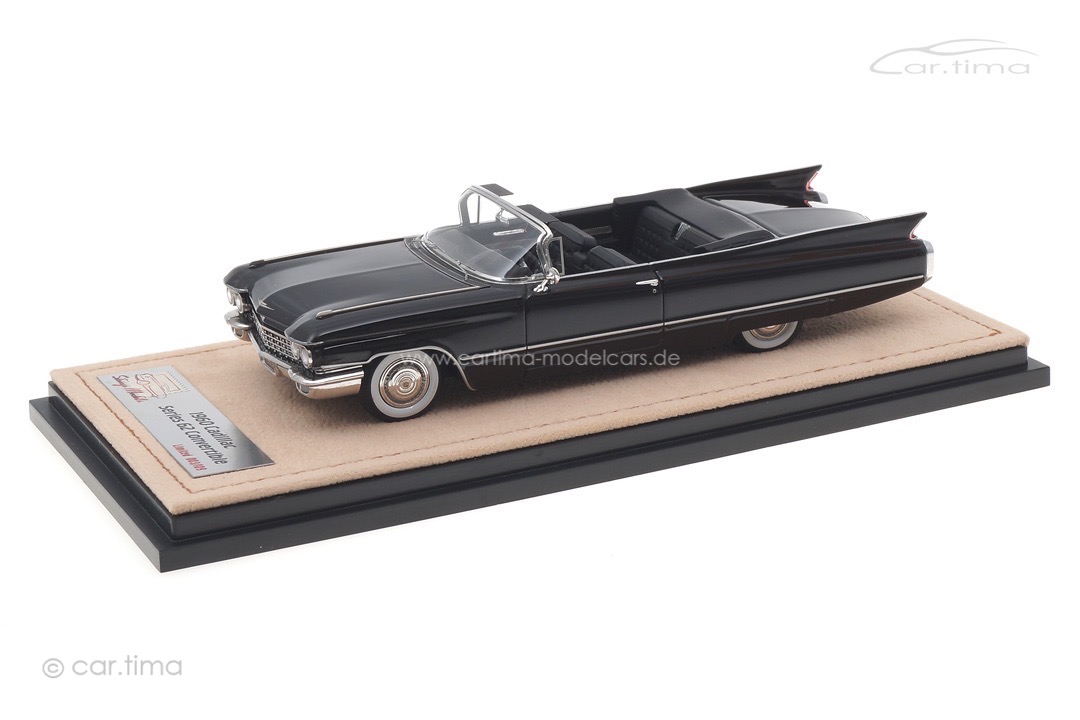 Cadillac Series 62 Convertible schwarz Stamp Models 1:43 STM60303