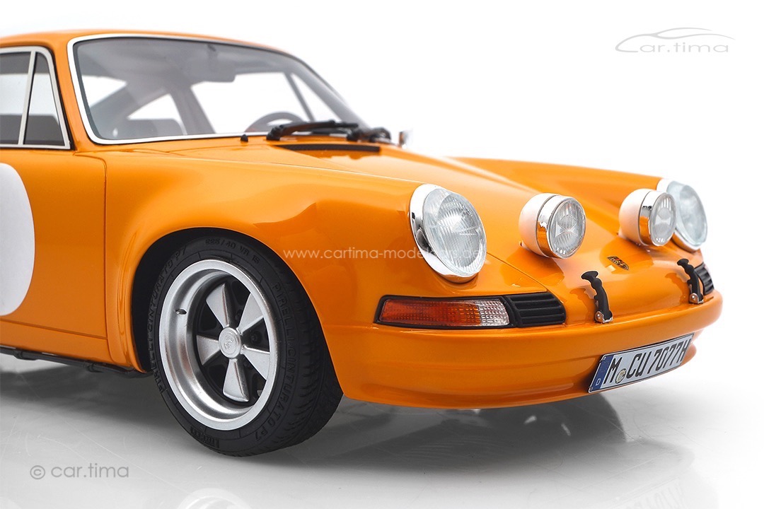 Porsche 911 S Signalorange Curves Magazin car.tima 1:18 CAR01822005