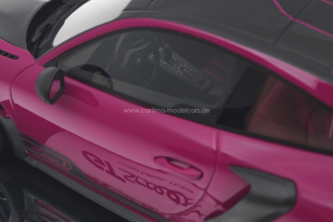 TECHART GTstreet R Sternrubin 1 of 50 TECHART Collection 1:18 091.992.118.003