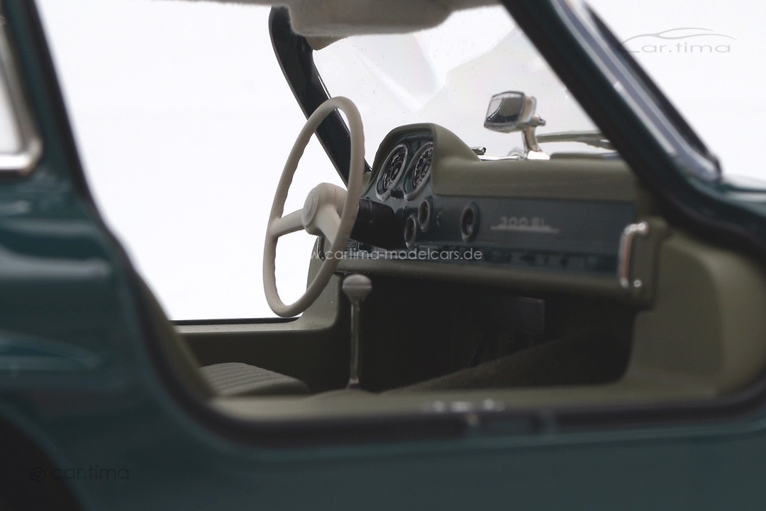 Mercedes-Benz 300 SL 1954 grün Norev 1:18 183851