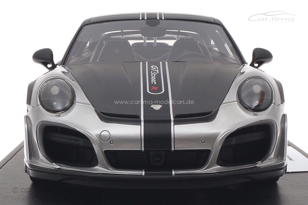 TECHART GTstreet R GT-silber 1 of 100 TECHART Collection 1:18 091.992.118.002