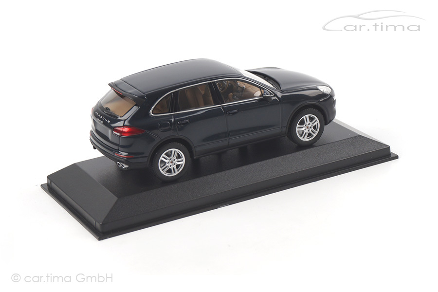 Porsche Cayenne S dunkelblau met. Minichamps 1:43 WAP0200060E