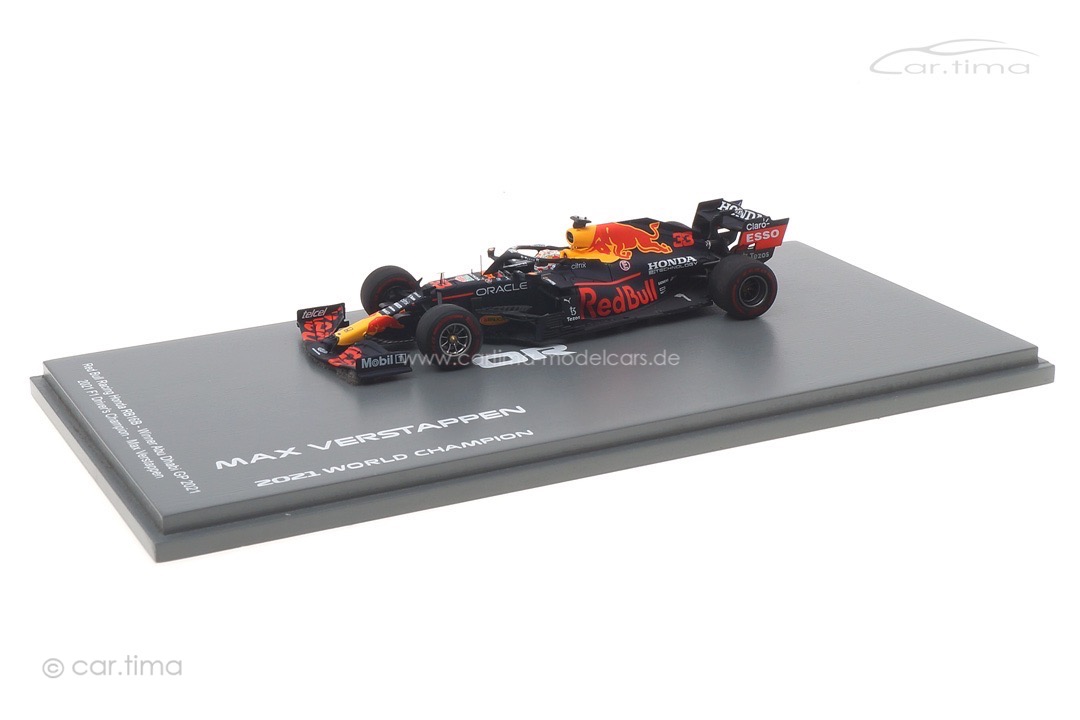 Red Bull Racing RB16B Winner GP Abu Dhabi 2021 Max Verstappen/pit board/No.1 board Spark 1:43 S7861