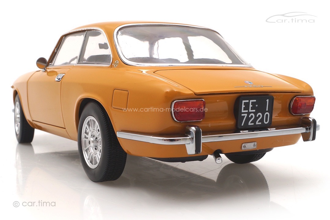 Alfa Romeo 1750 GTV 1970 gelb Norev 1:18 187910