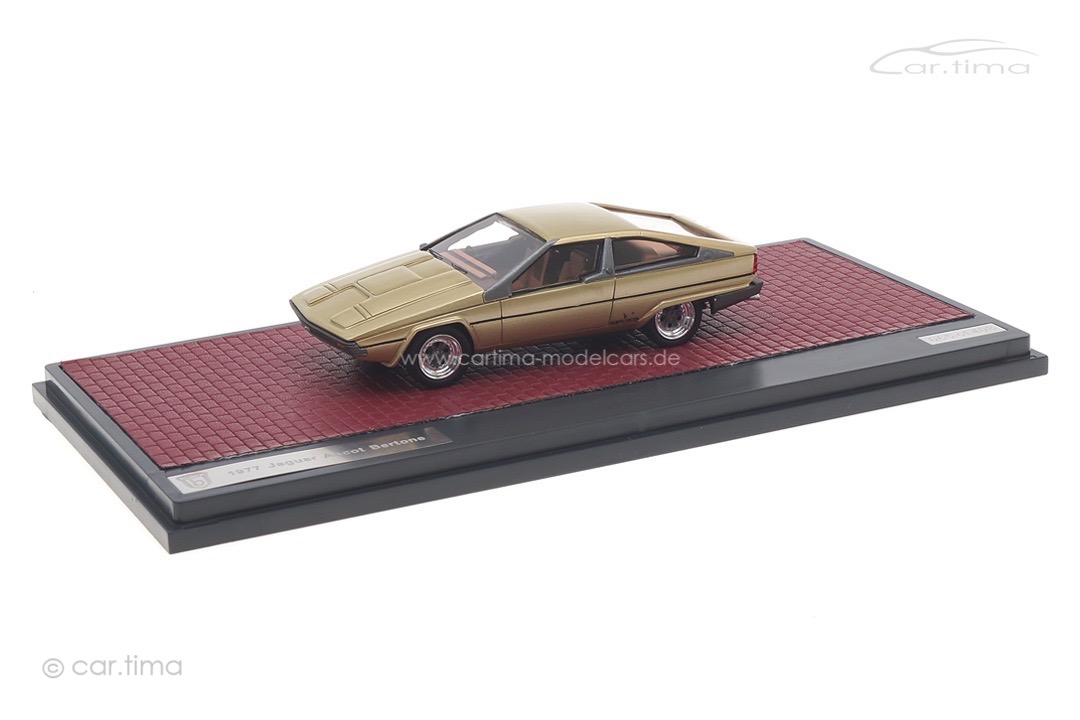 Jaguar Ascot Bertone 1977 gold met. Matrix 1:43 MX41001-182
