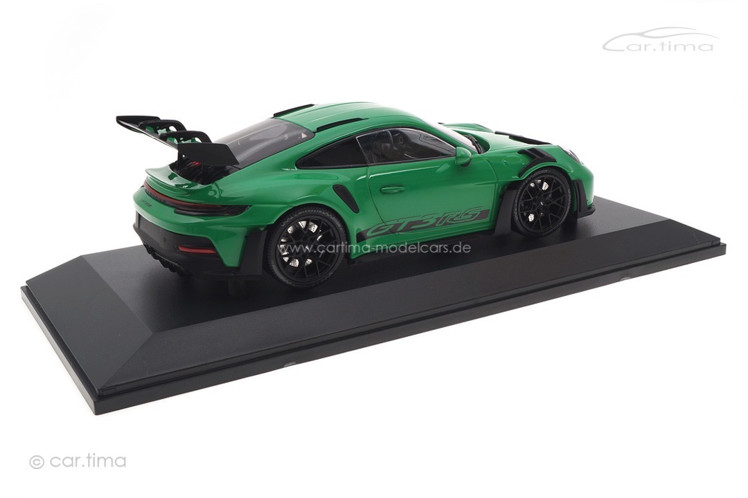 Porsche 911 (992) GT3 RS Pythongrün/Rad schwarz Minichamps 1:18 153062236