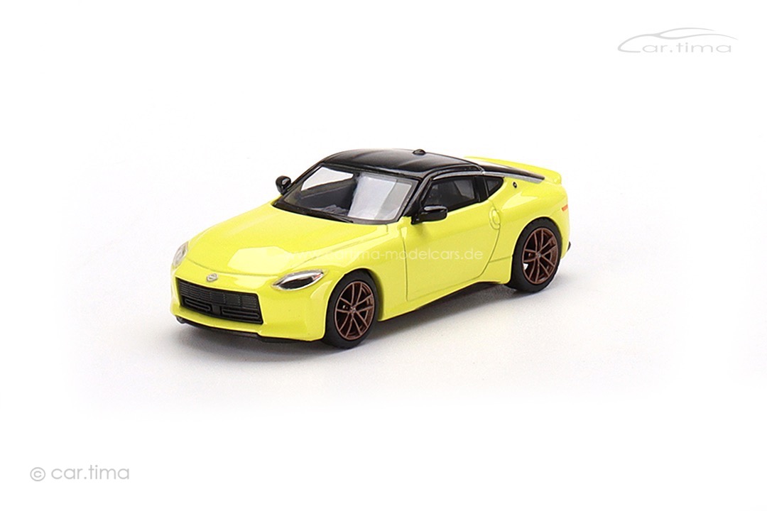 Nissan Z Proto Spec 2023 Ikazuchi Yellow  MINI GT 1:64 MGT00415-L